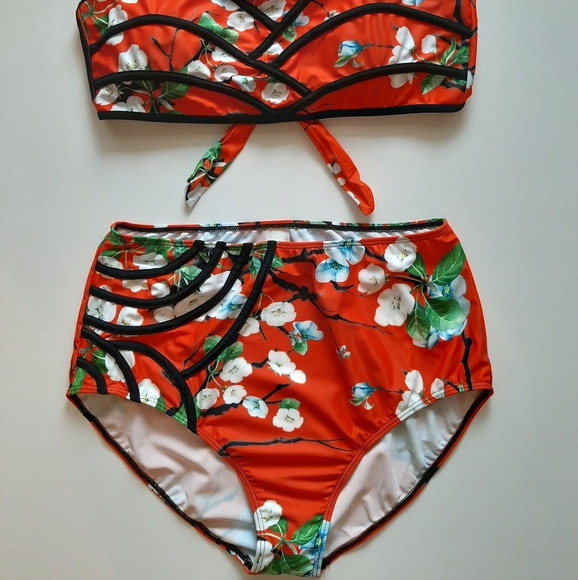 NWT! Sexy Floral Swimsuit Bikini Bathing Suit - Picture 3 of 7